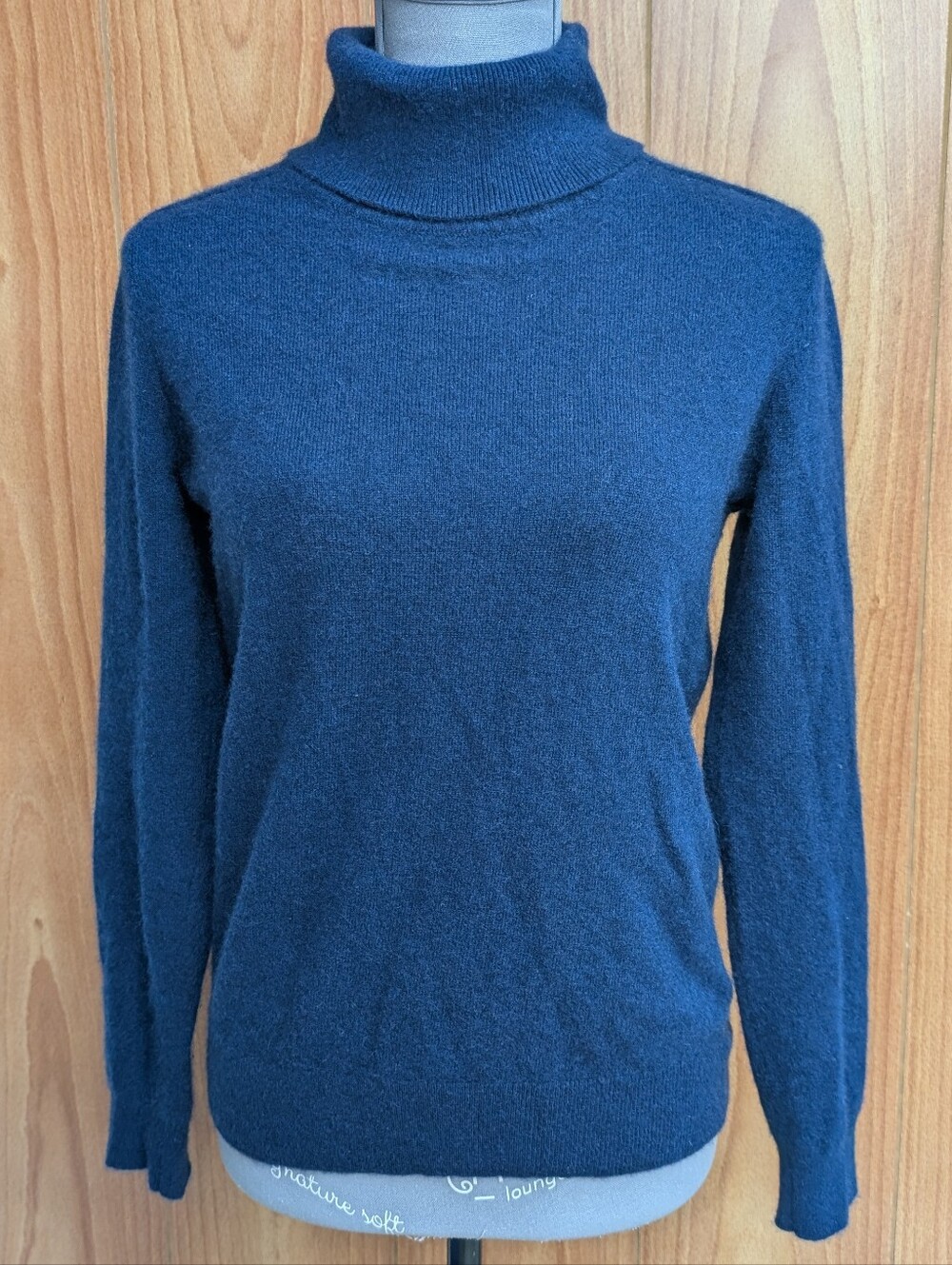 Quince 100% Cashmere Turtleneck Sweater Navy Blue Medium